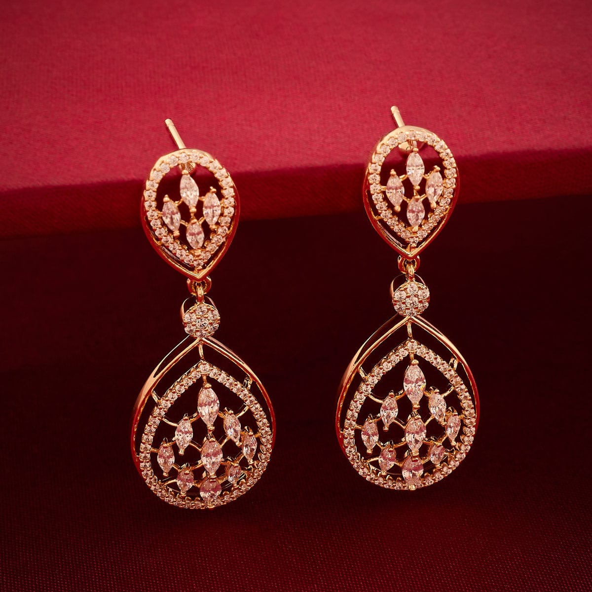Zircon Earring Zircon Earring 193186