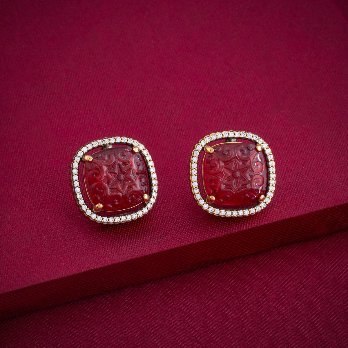 Zircon Earring Zircon Earring 193194