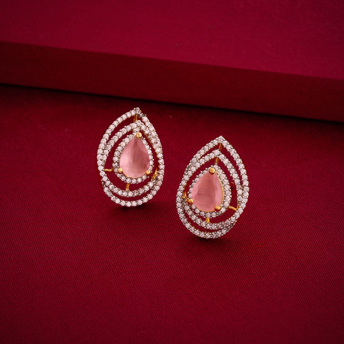 Zircon Earring Zircon Earring 194067