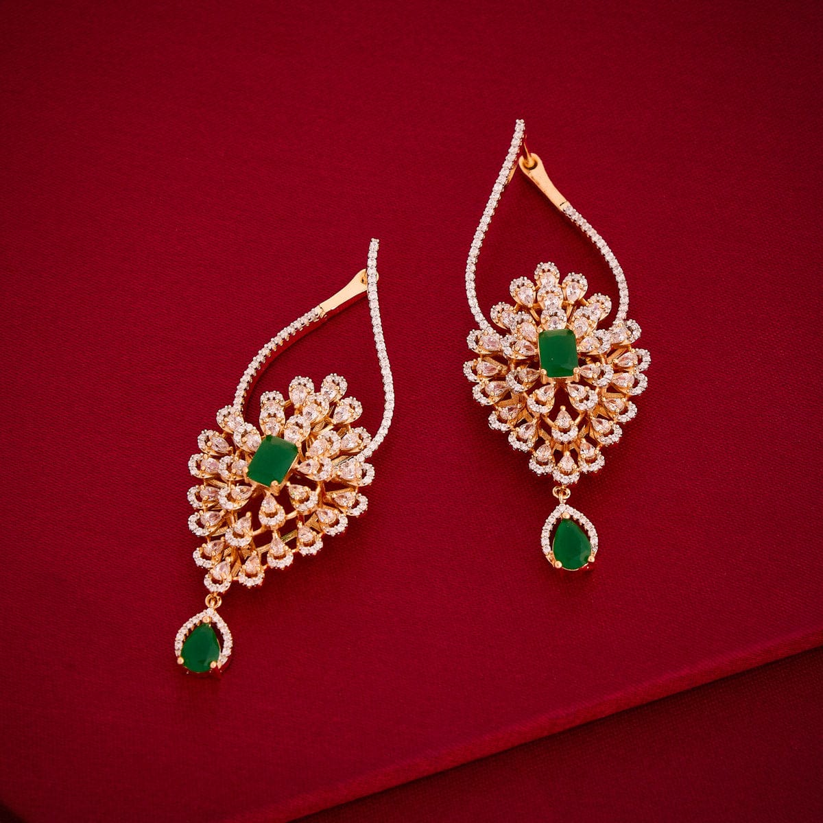 Zircon Earring Zircon Earring 194082