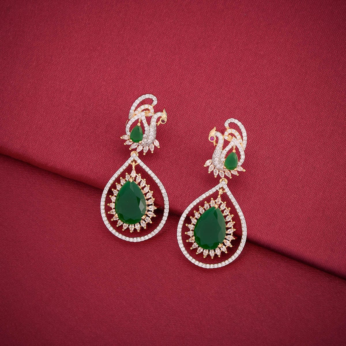 Zircon Earring Zircon Earring 194084