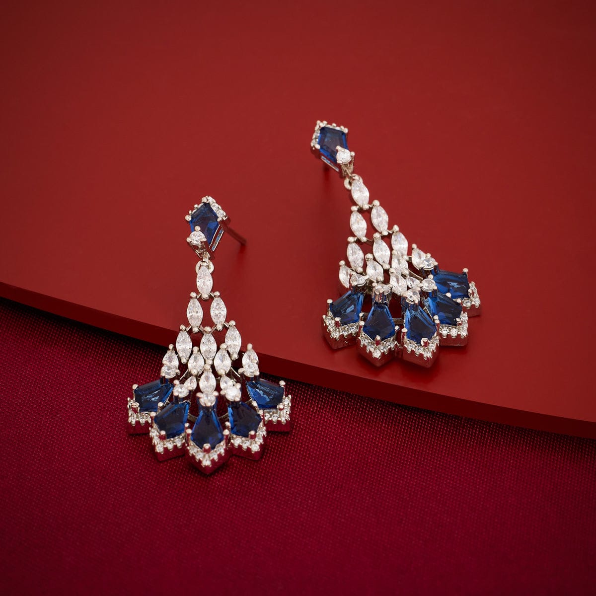 Zircon Earring Zircon Earring 195213