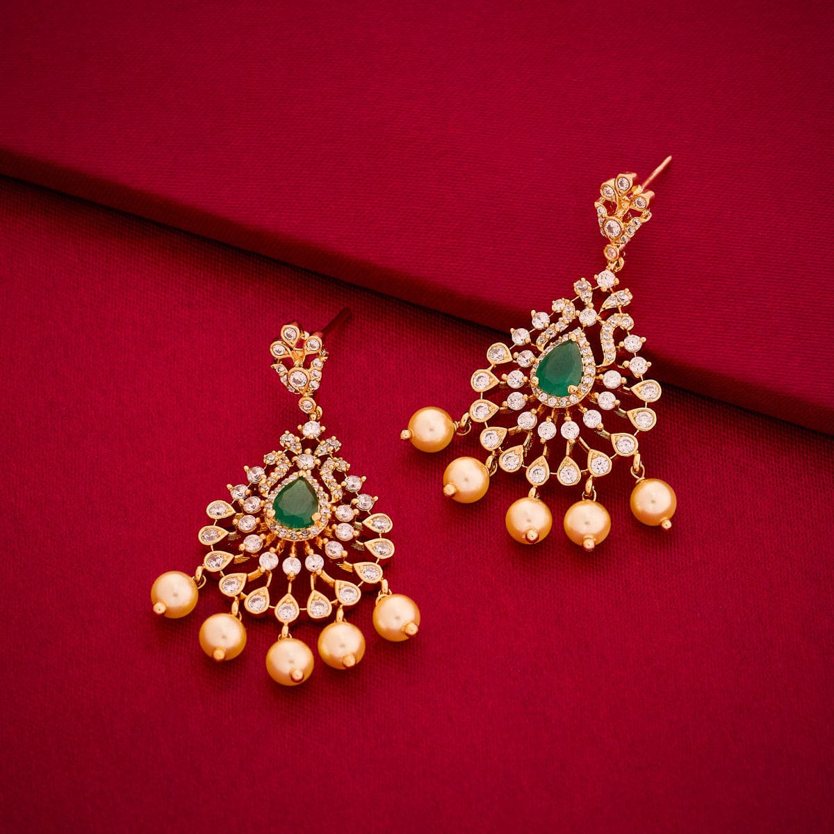Zircon Earring Zircon Earring 195239