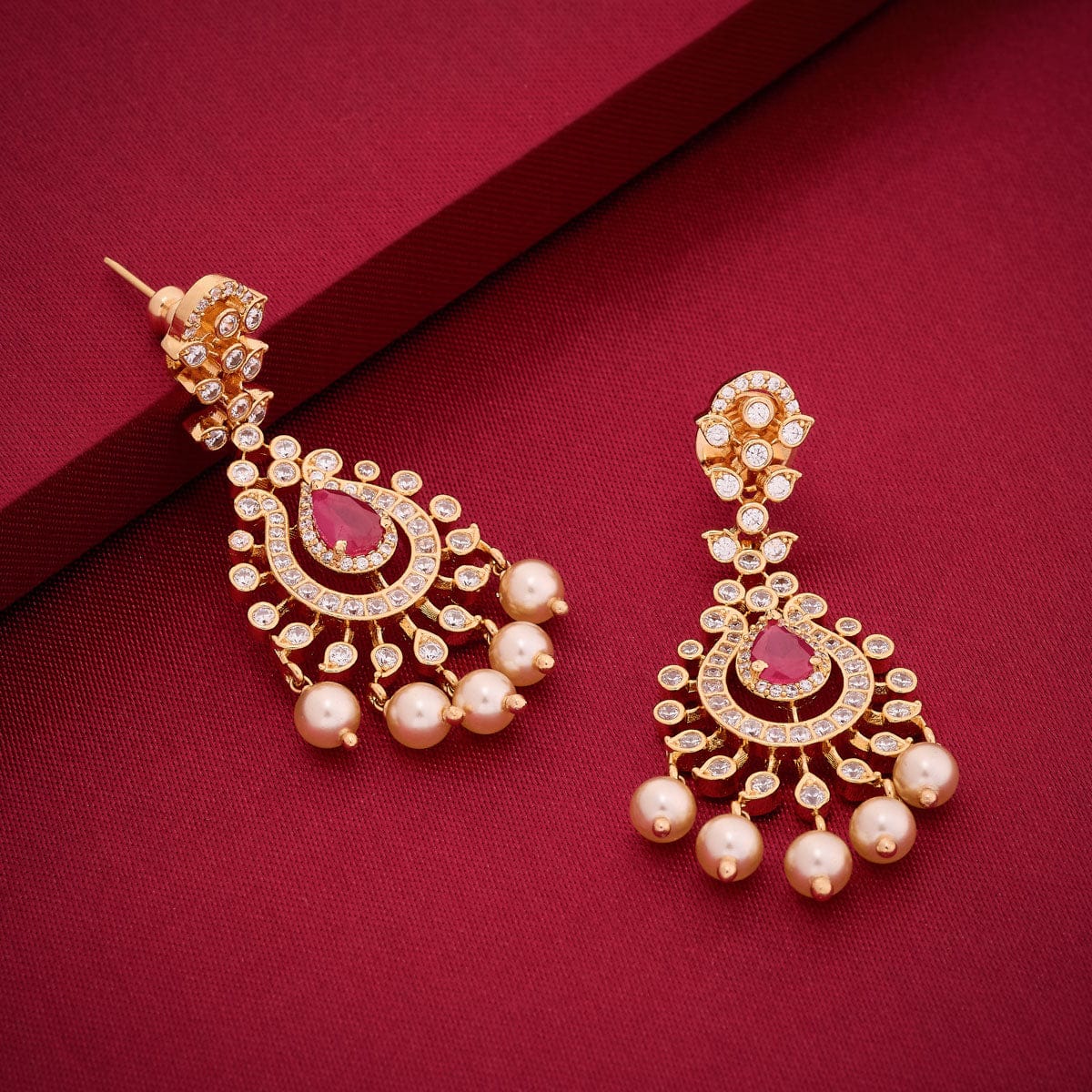 Zircon Earring Zircon Earring 195240