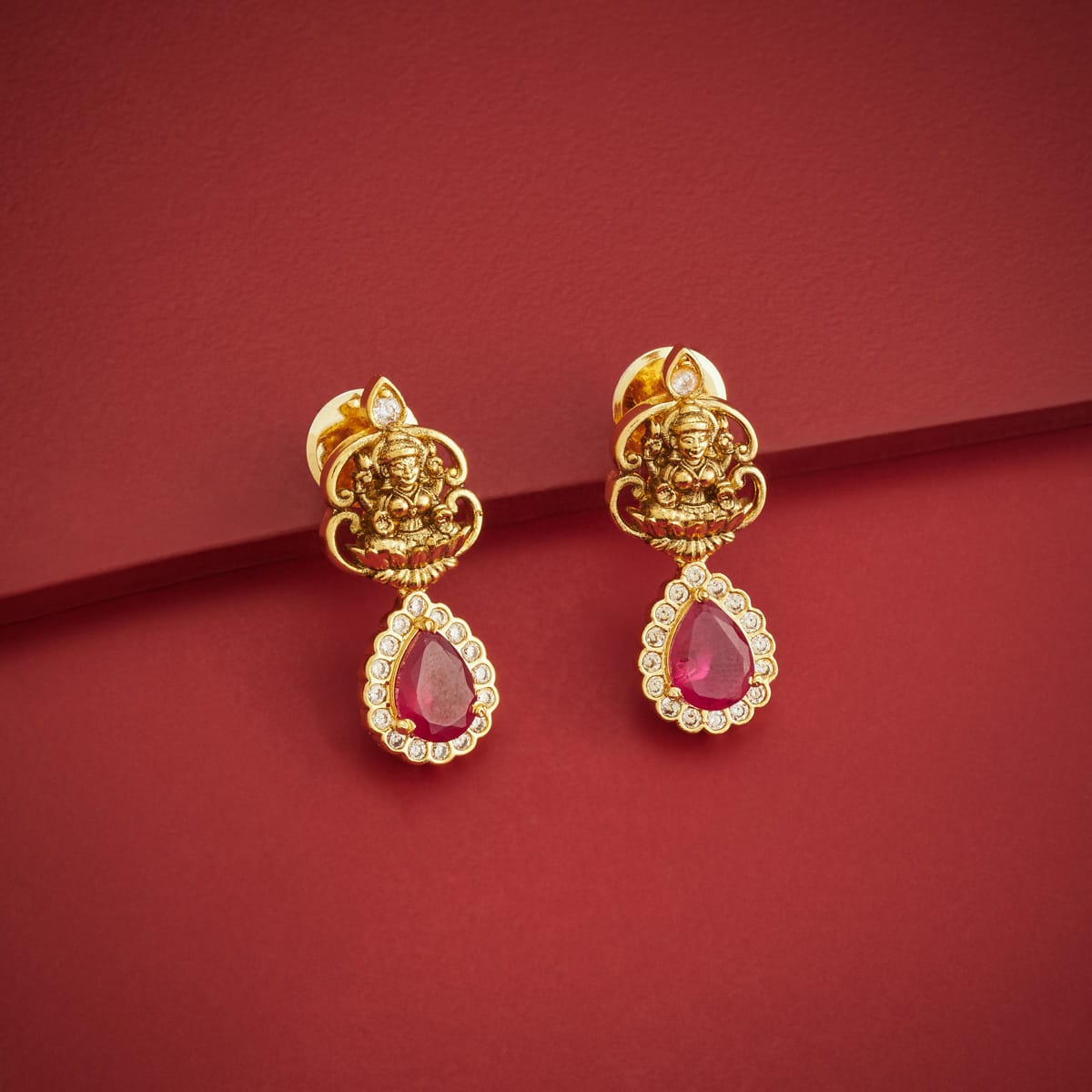 Zircon Earring Zircon Earring 197638
