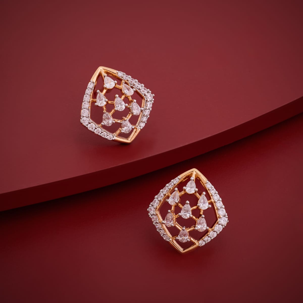 Zircon Earring Zircon Earring 197762