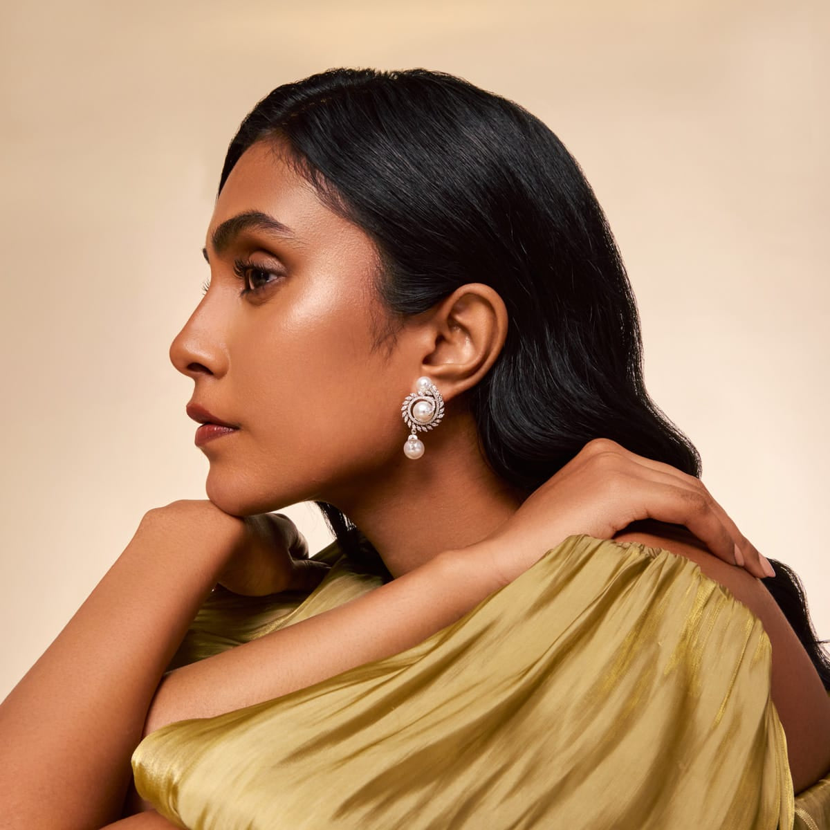 Zircon Earring Zircon Earring 197835
