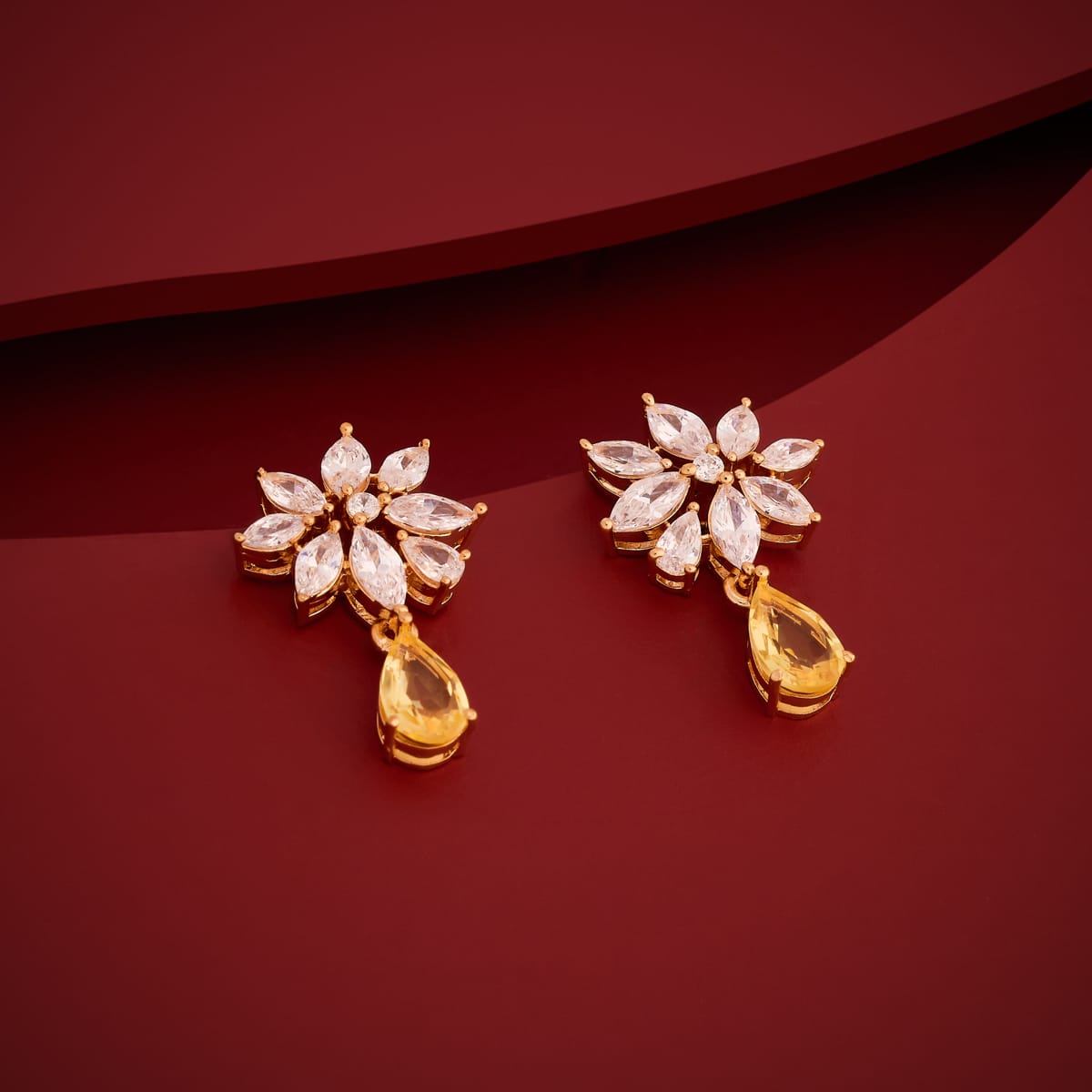Zircon Earring Zircon Earring 200297