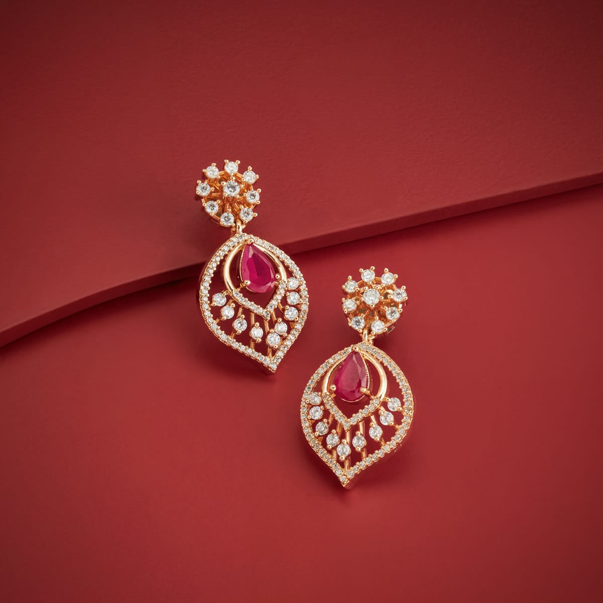 Zircon Earring Zircon Earring 202245