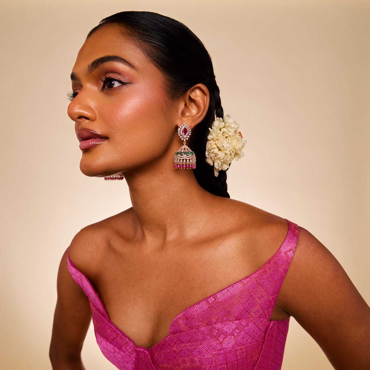 Zircon Earring Zircon Earring 202594