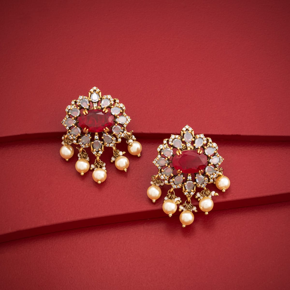 Zircon Earring Zircon Earring 202710