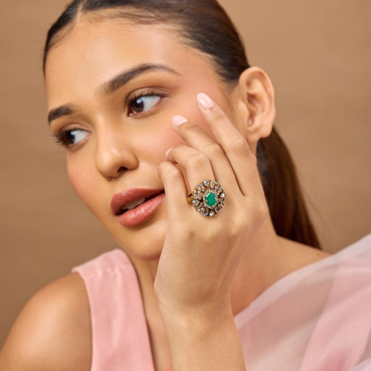 Zircon Finger Ring Zircon Finger Ring 188627