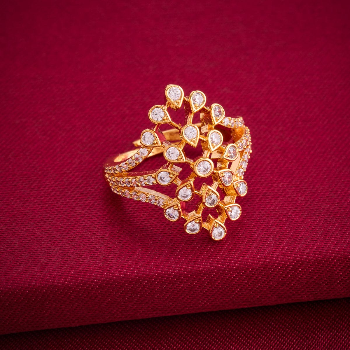 Zircon Finger Ring Zircon Finger Ring 193898