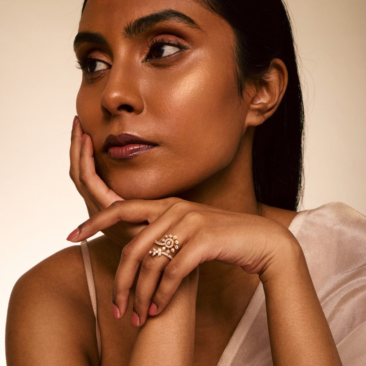 Zircon Finger Ring Zircon Finger Ring 193900