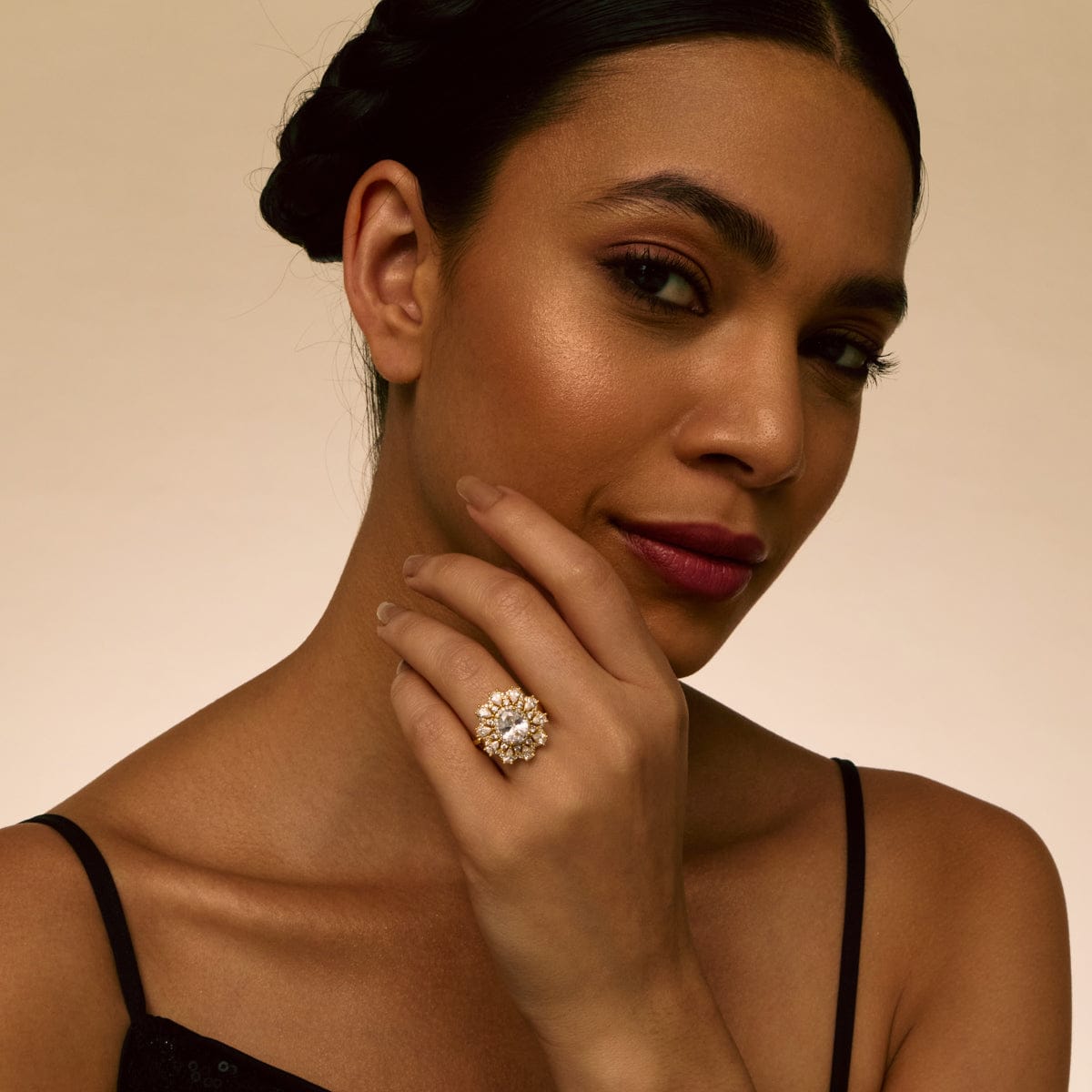 Zircon Finger Ring Zircon Finger Ring 195318