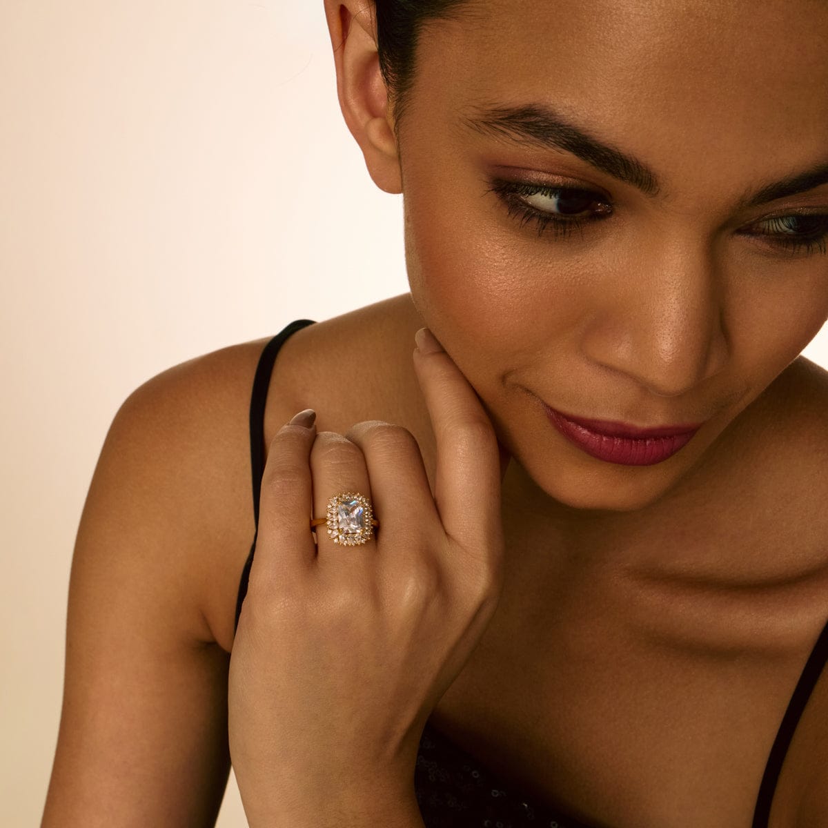 Zircon Finger Ring Zircon Finger Ring 195321