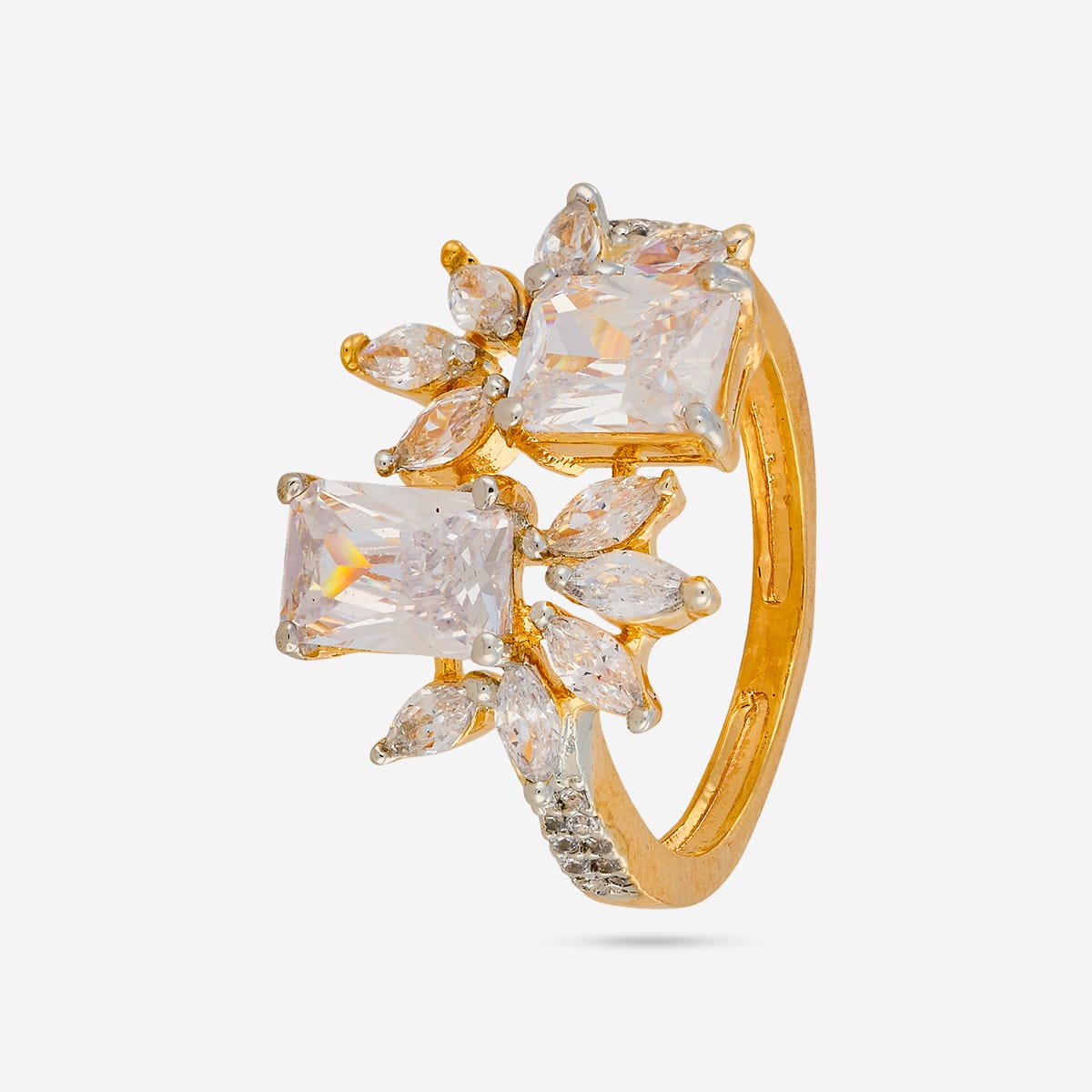 Zircon Finger Ring Zircon Finger Ring 197397