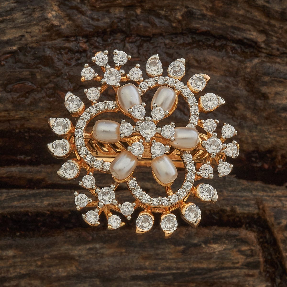 Zircon Finger Ring Zircon Finger Ring 182438