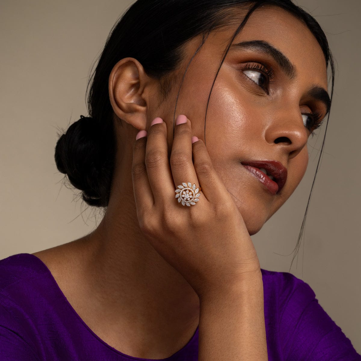 Zircon Finger Ring Zircon Finger Ring 193147