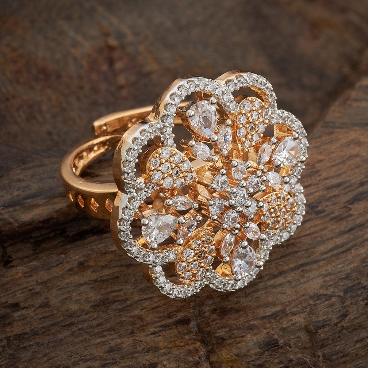 Zircon Finger Ring Zircon Finger Ring 163976