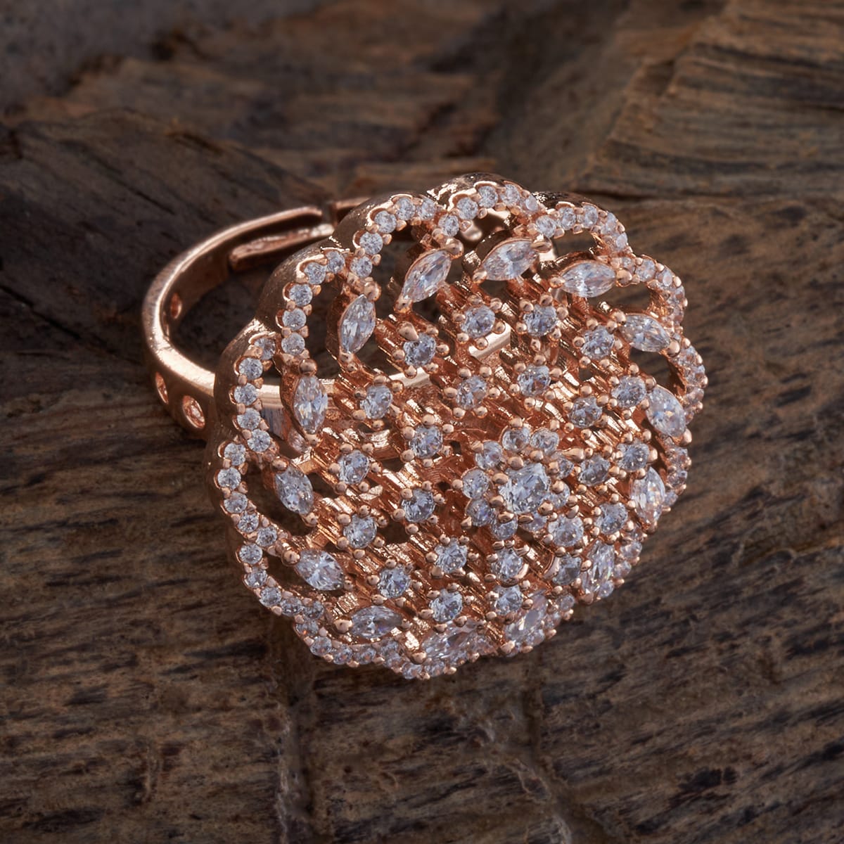 Zircon Finger Ring Zircon Finger Ring 173106