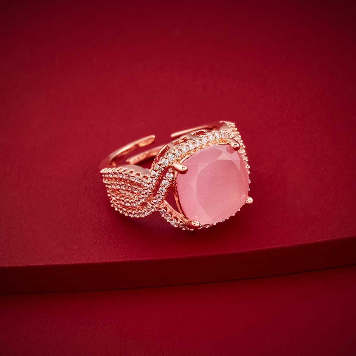 Zircon Finger Ring Zircon Finger Ring 177338