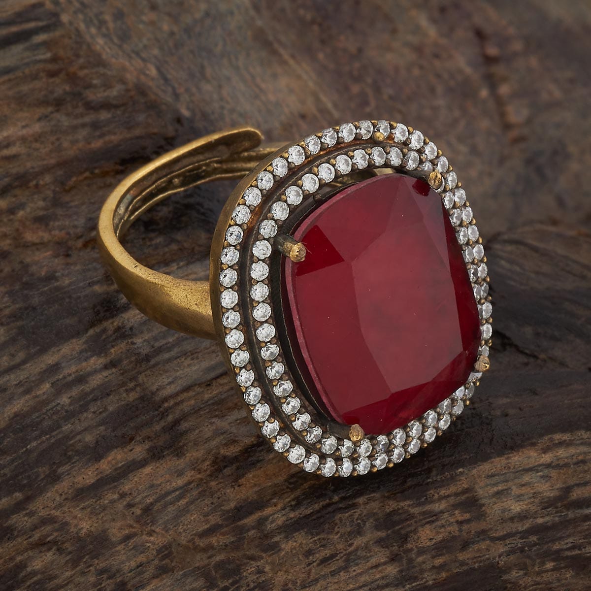 Zircon Finger Ring Zircon Finger Ring 178440