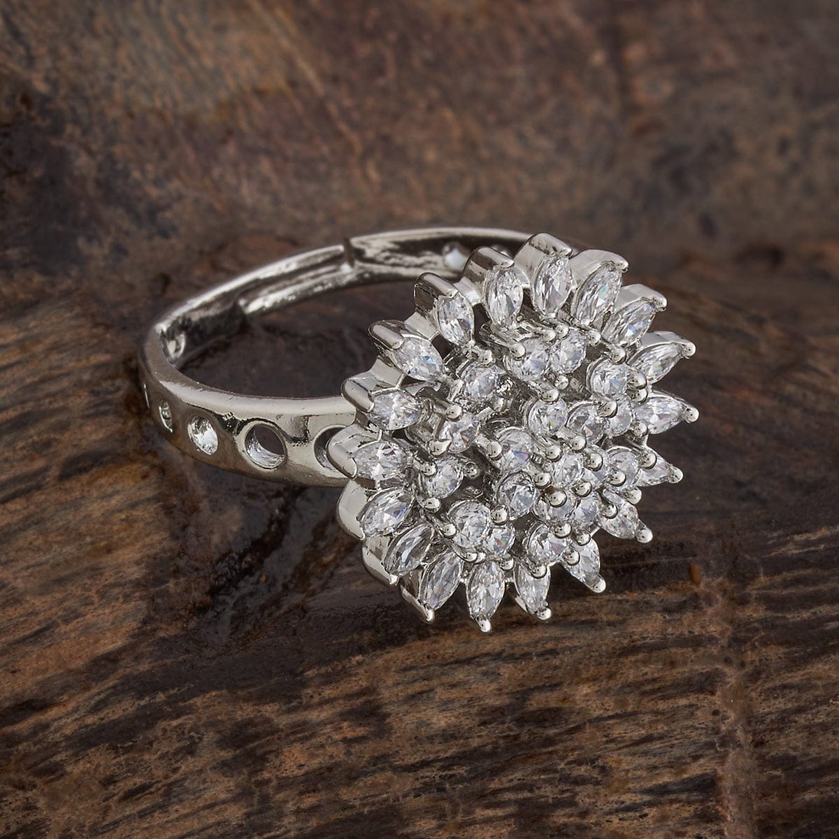 Zircon Finger Ring Zircon Finger Ring 178516