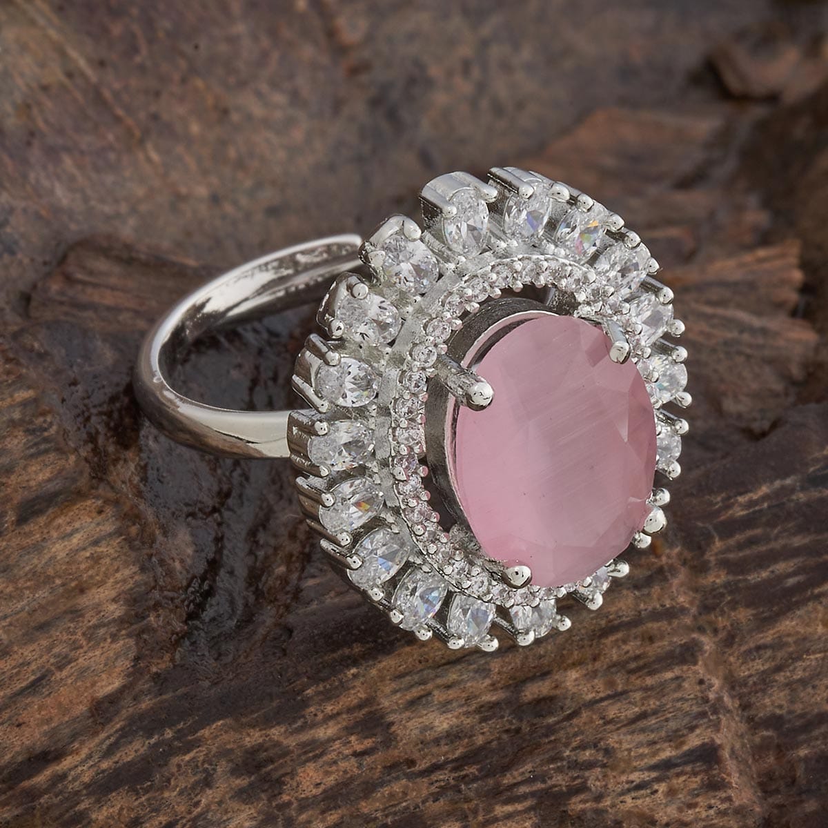 Zircon Finger Ring Zircon Finger Ring 180305