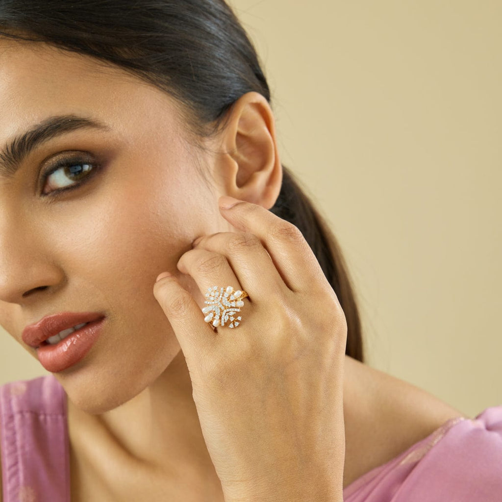 Zircon Finger Ring Zircon Finger Ring 182439