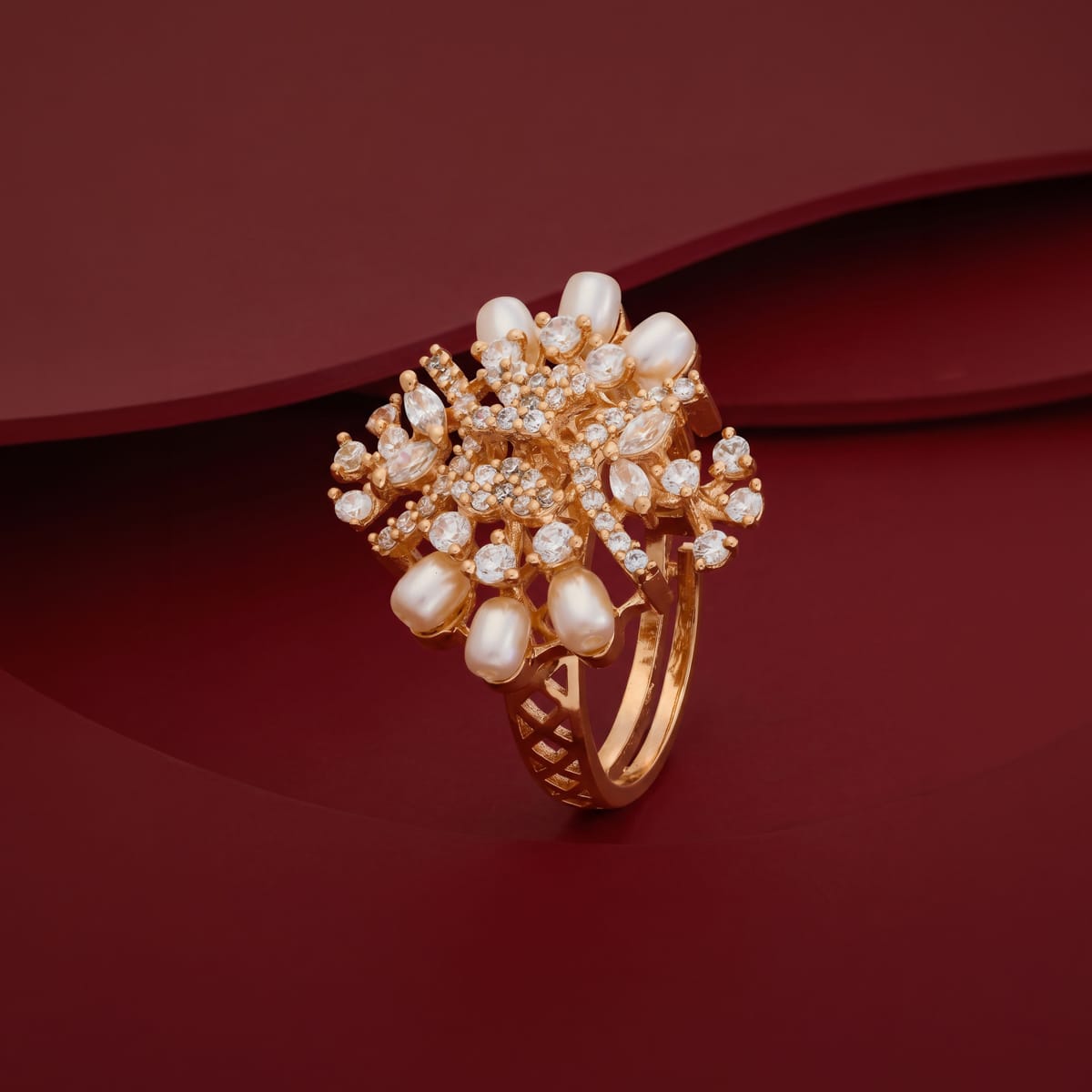 Zircon Finger Ring Zircon Finger Ring 182439