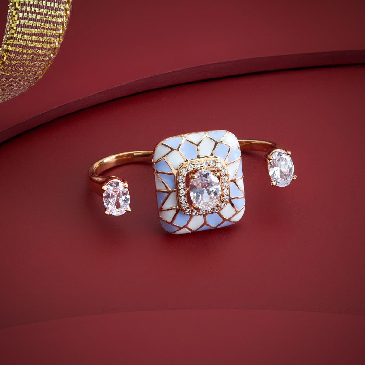 Zircon Finger Ring Zircon Finger Ring 182640