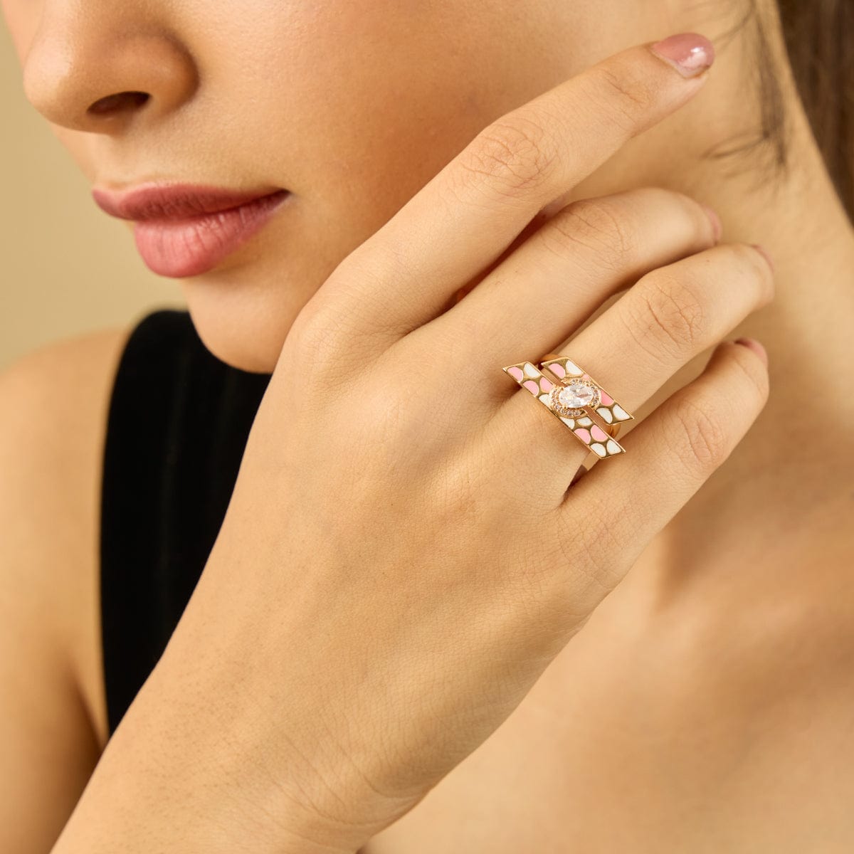 Zircon Finger Ring Zircon Finger Ring 182642