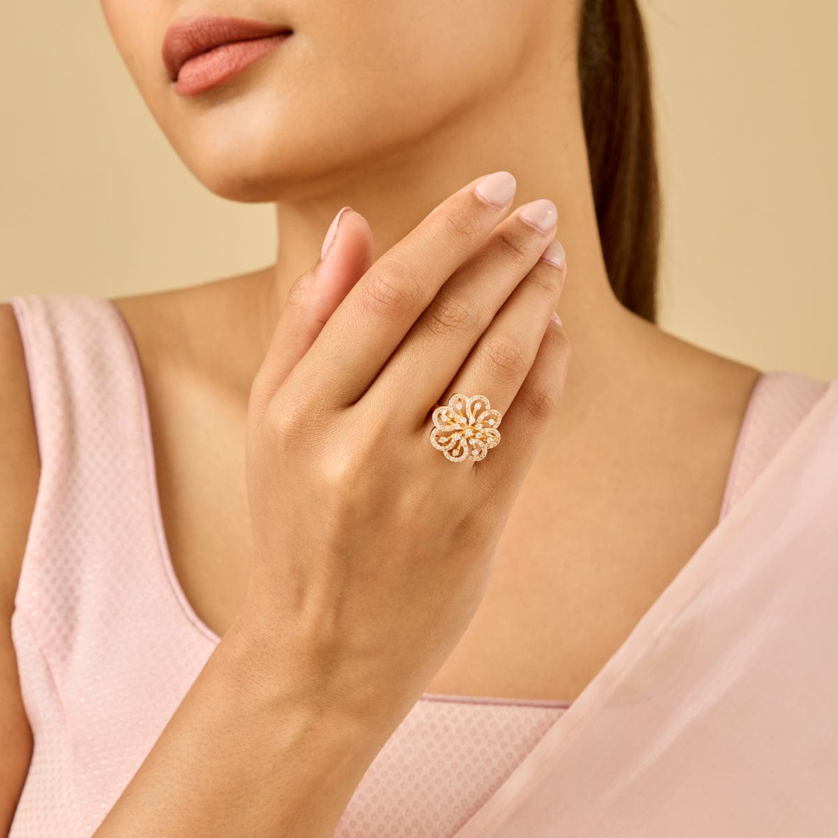 Zircon Finger Ring Zircon Finger Ring 185589