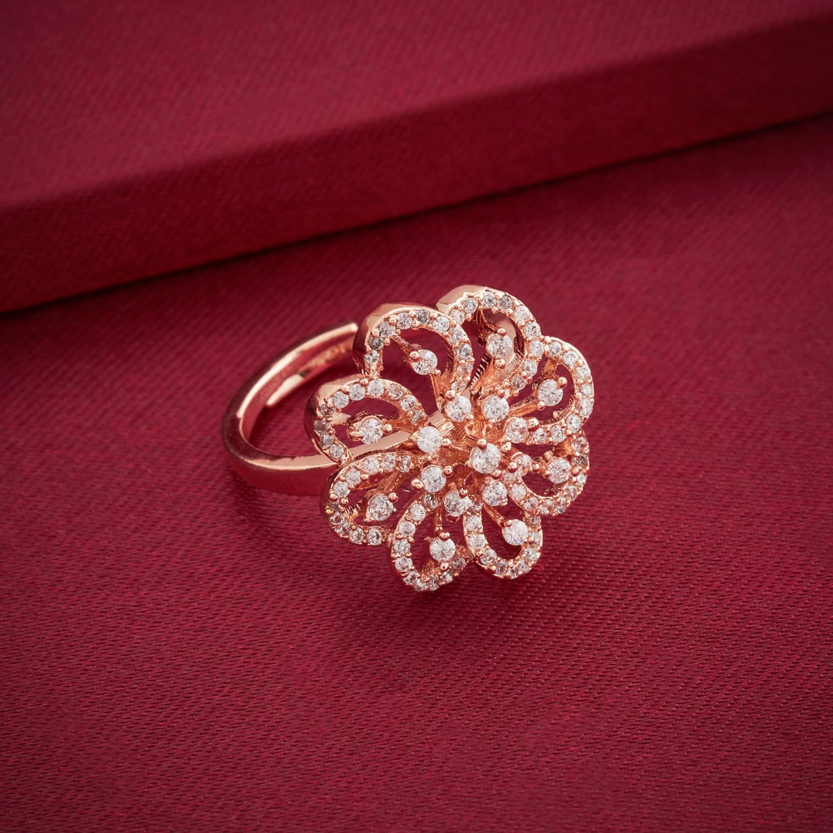Zircon Finger Ring Zircon Finger Ring 185589