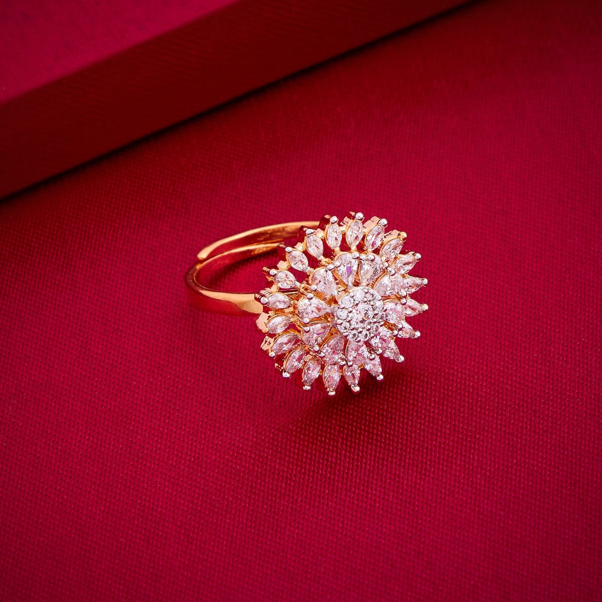 Zircon Finger Ring Zircon Finger Ring 185591