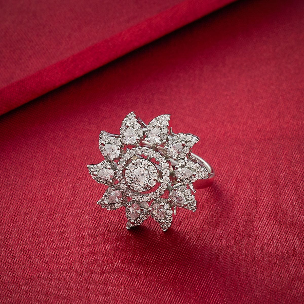 Zircon Finger Ring Zircon Finger Ring 185594