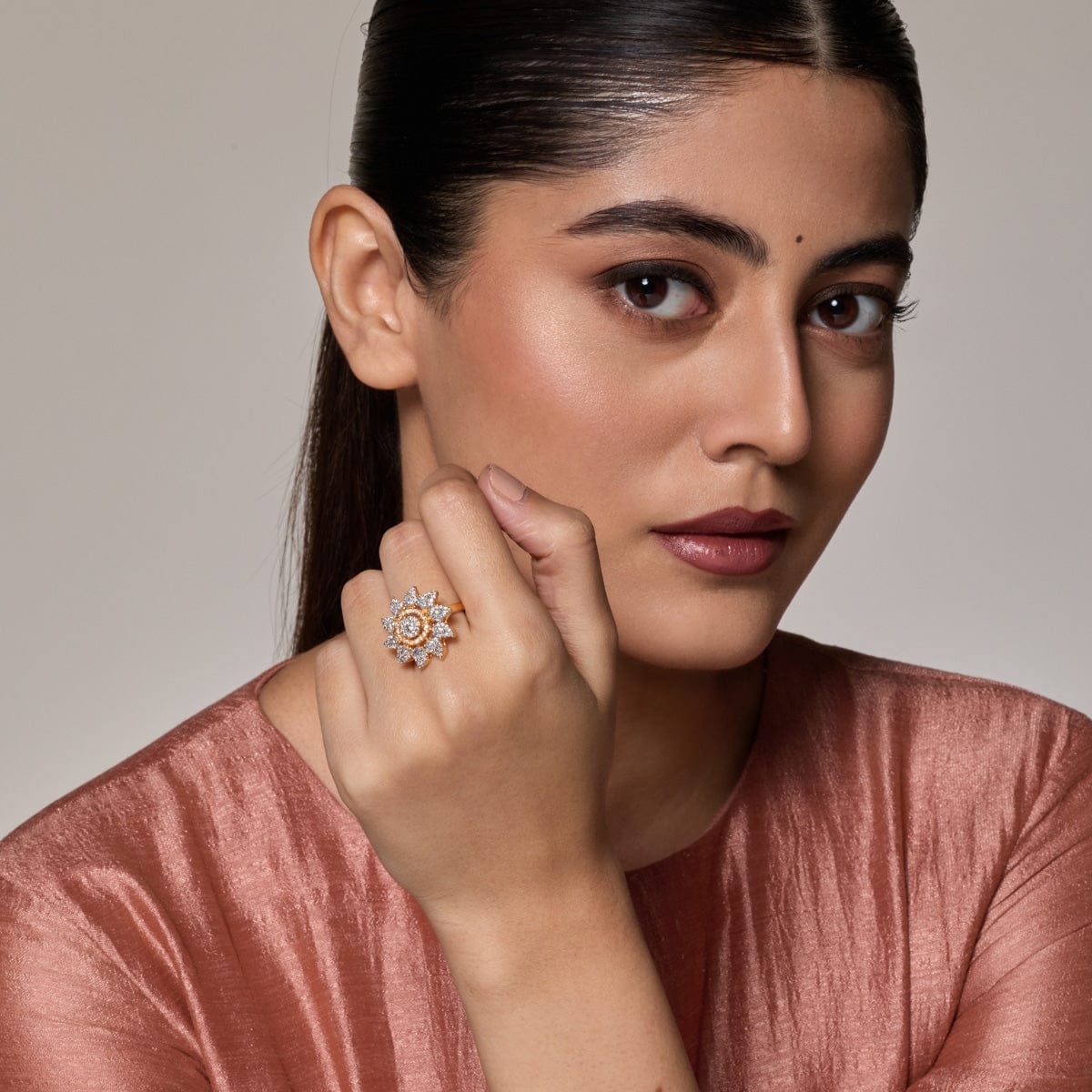 Zircon Finger Ring Zircon Finger Ring 185594