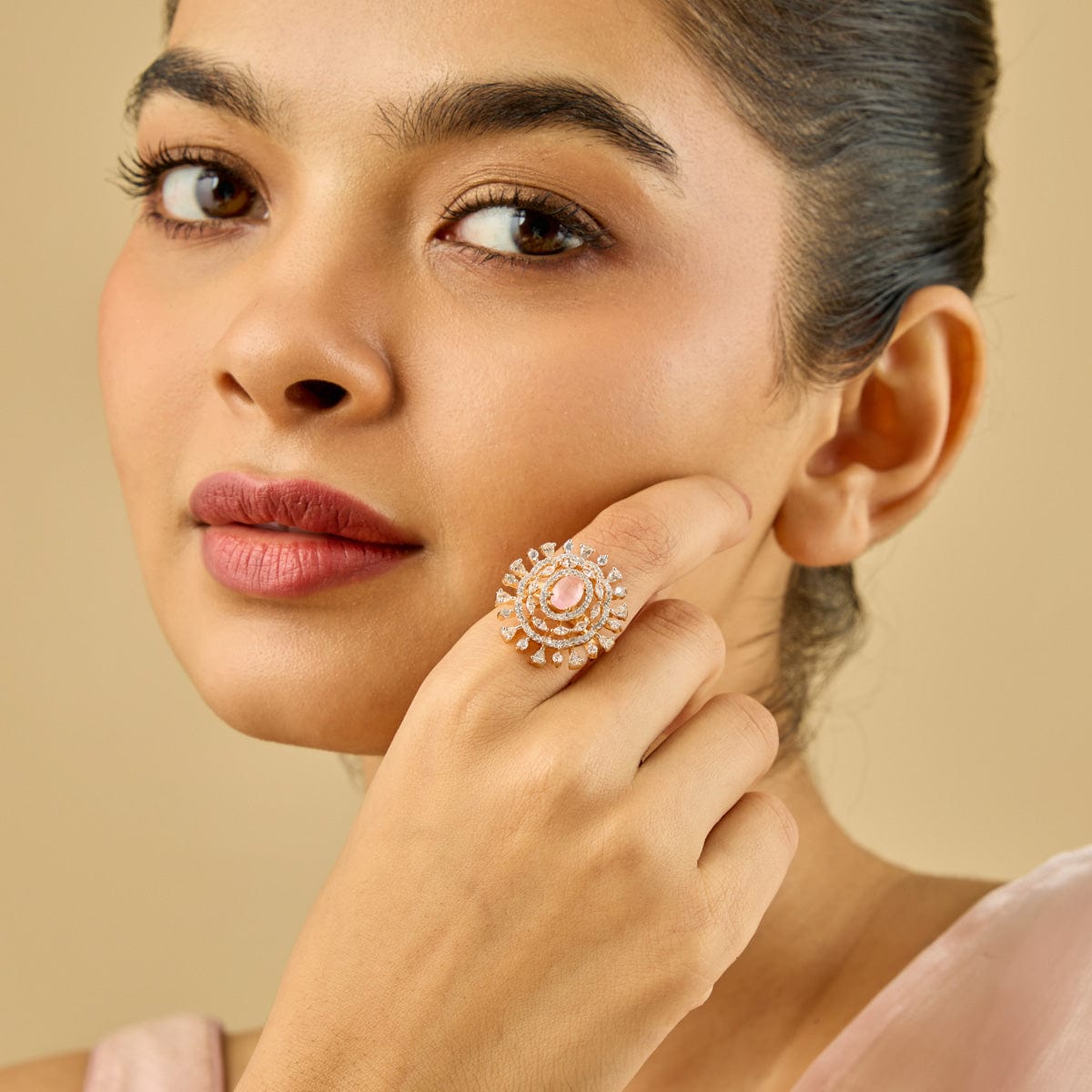 Zircon Finger Ring Zircon Finger Ring 185597