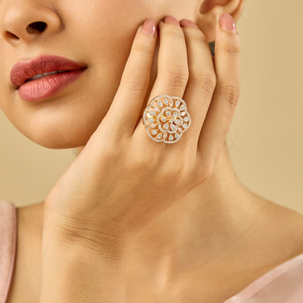 Zircon Finger Ring Zircon Finger Ring 185601