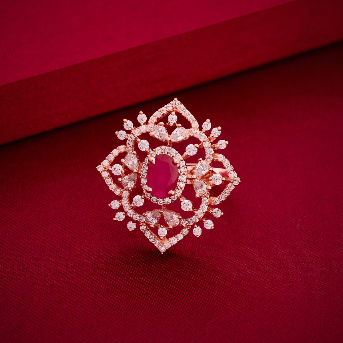 Zircon Finger Ring Zircon Finger Ring 185622