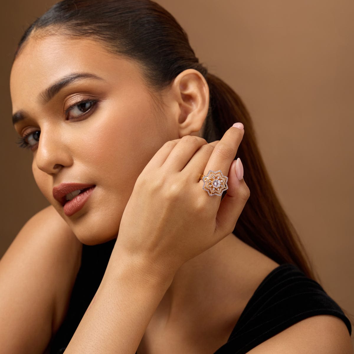 Zircon Finger Ring Zircon Finger Ring 188765