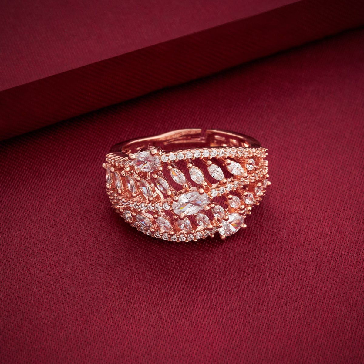 Zircon Finger Ring Zircon Finger Ring 188767