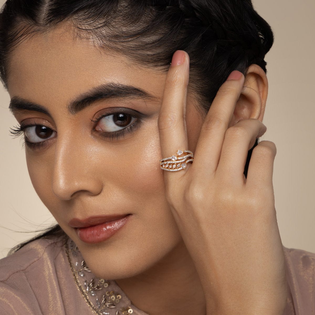 Zircon Finger Ring Zircon Finger Ring 188769