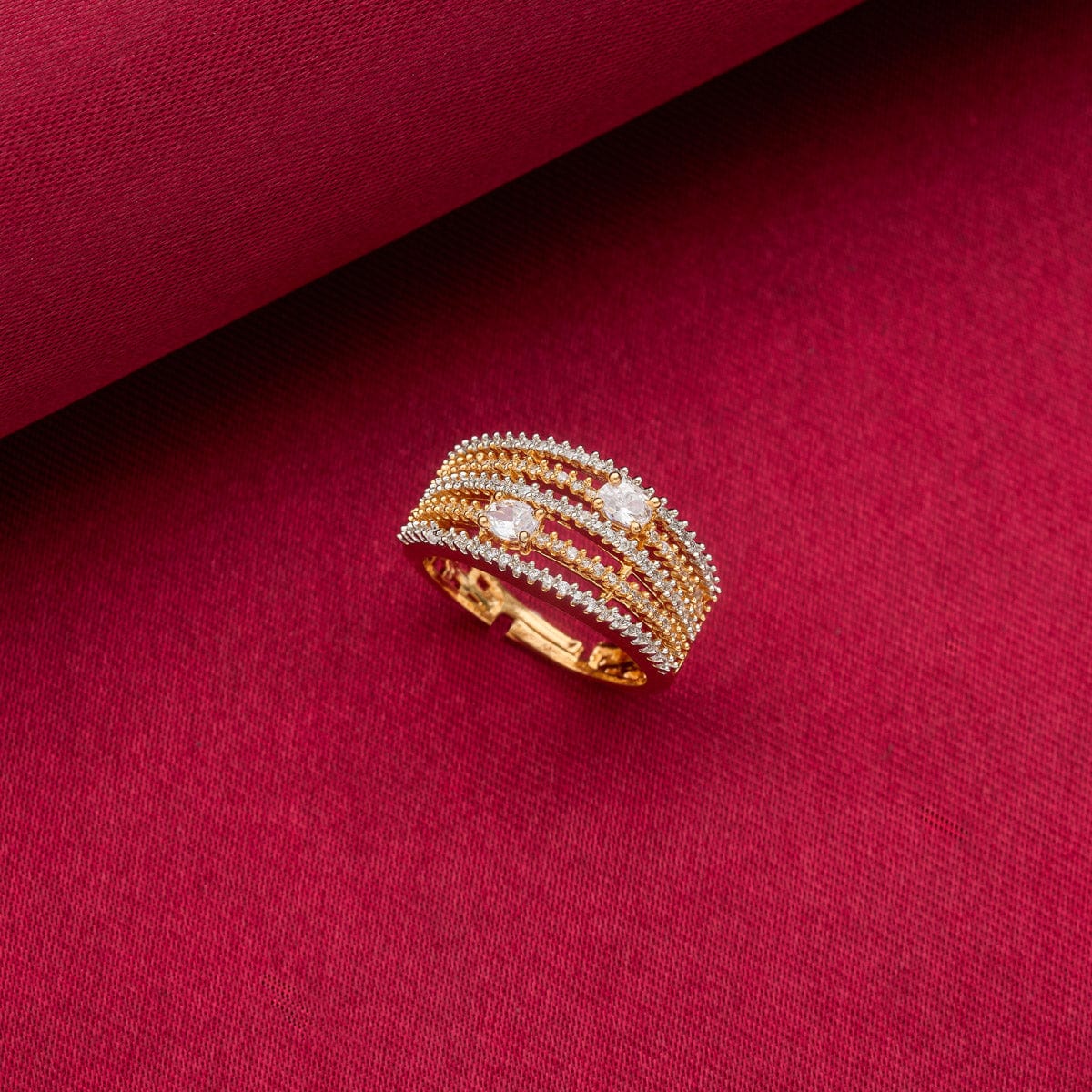 Zircon Finger Ring Zircon Finger Ring 188770