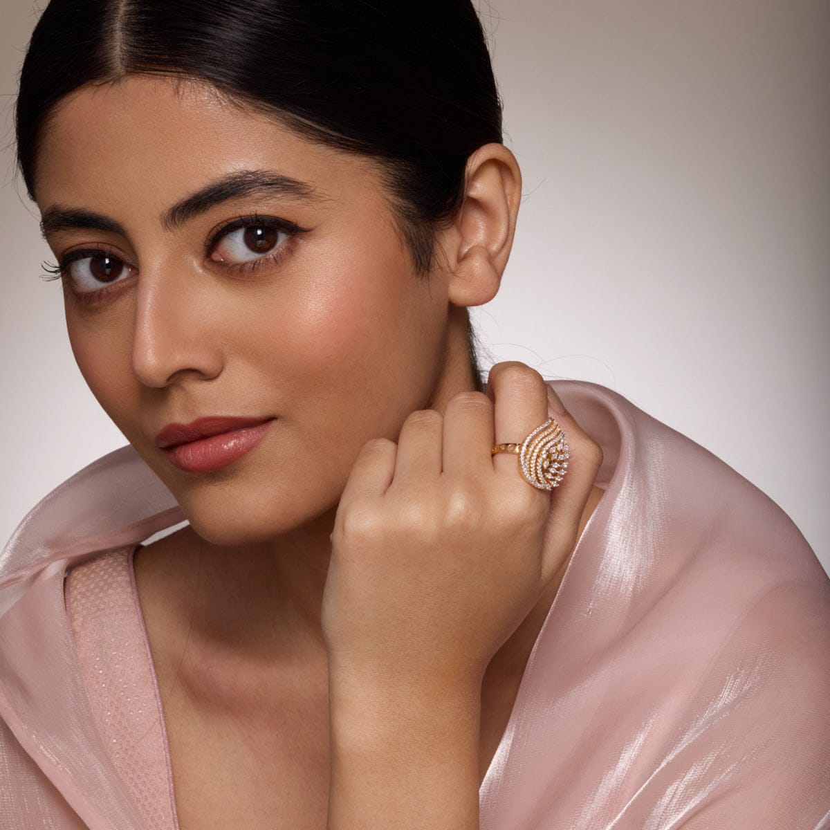 Zircon Finger Ring Zircon Finger Ring 188771