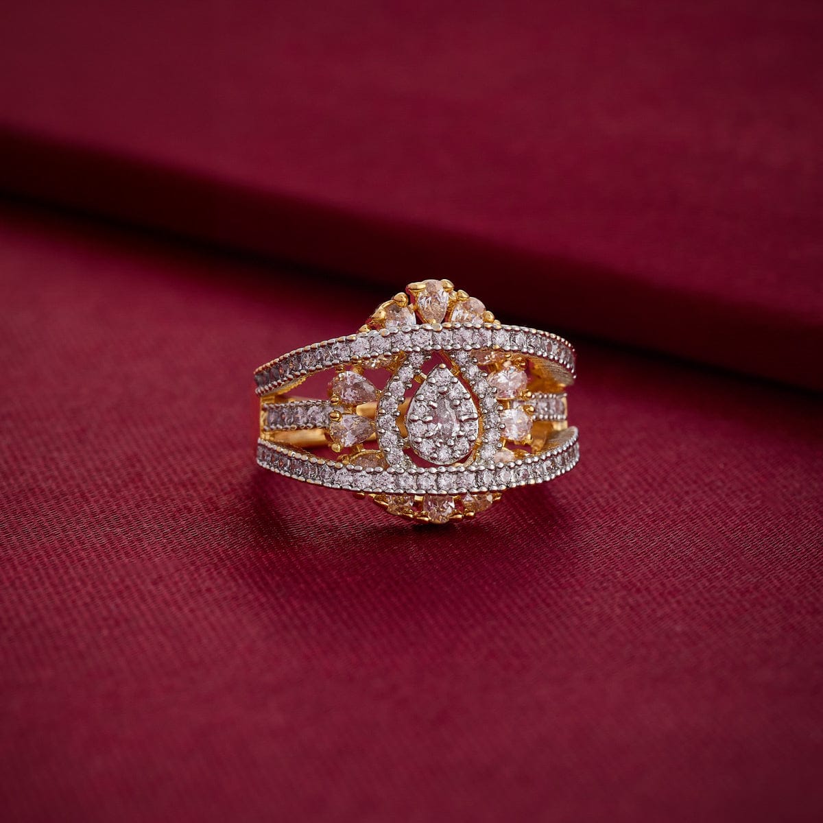 Zircon Finger Ring Zircon Finger Ring 188793