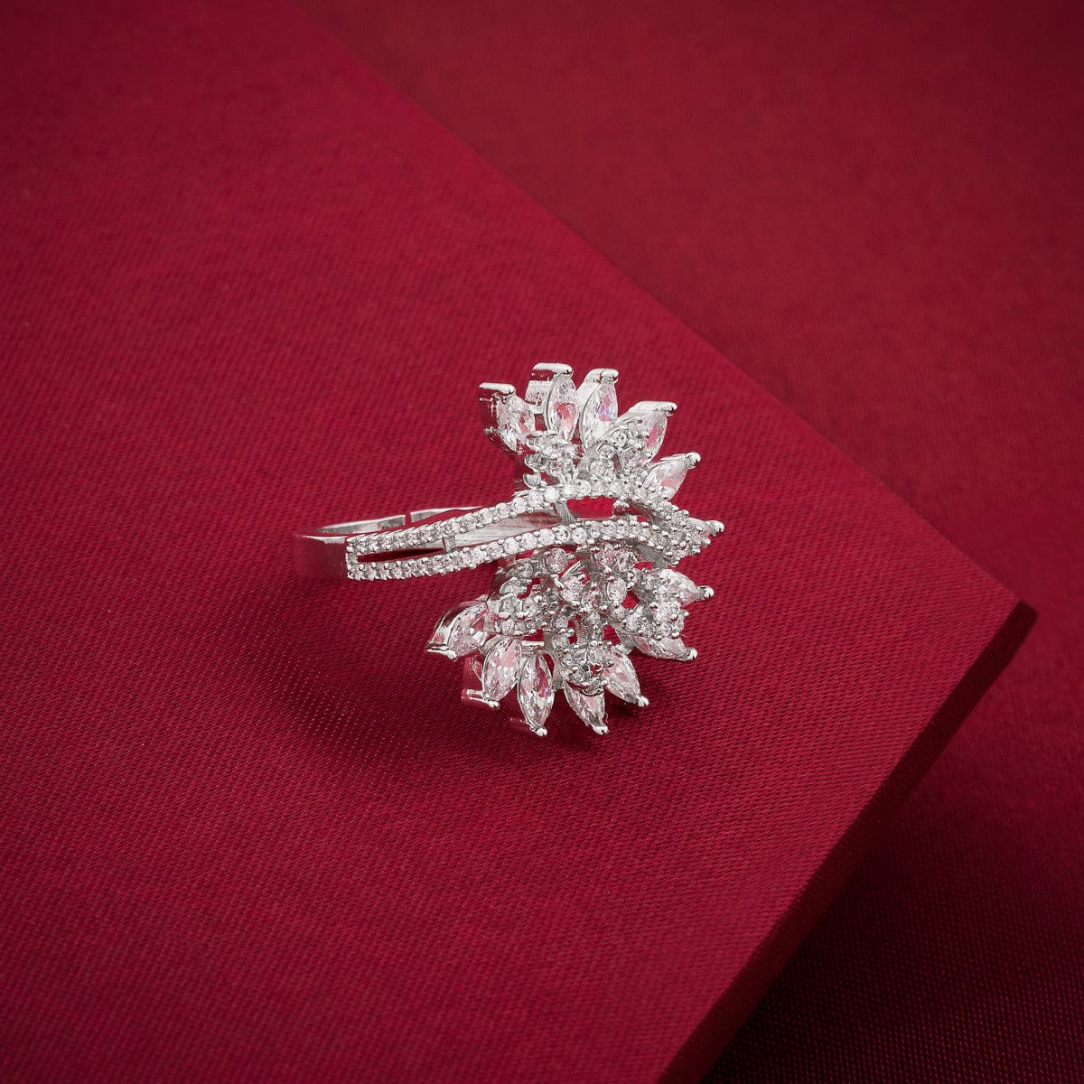 Zircon Finger Ring Zircon Finger Ring 188796