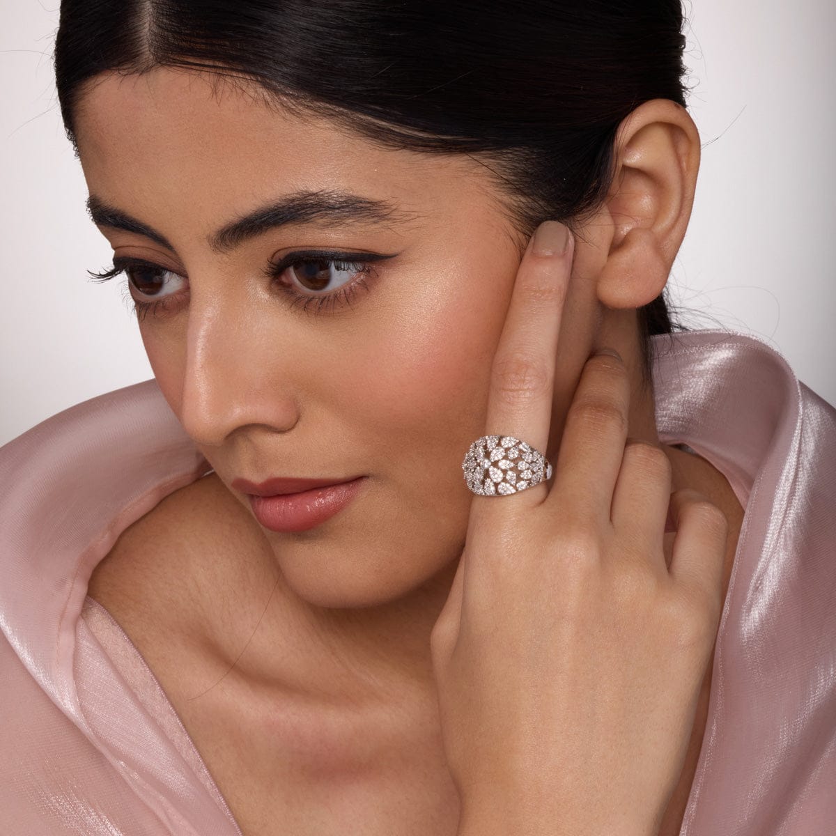 Zircon Finger Ring Zircon Finger Ring 188797