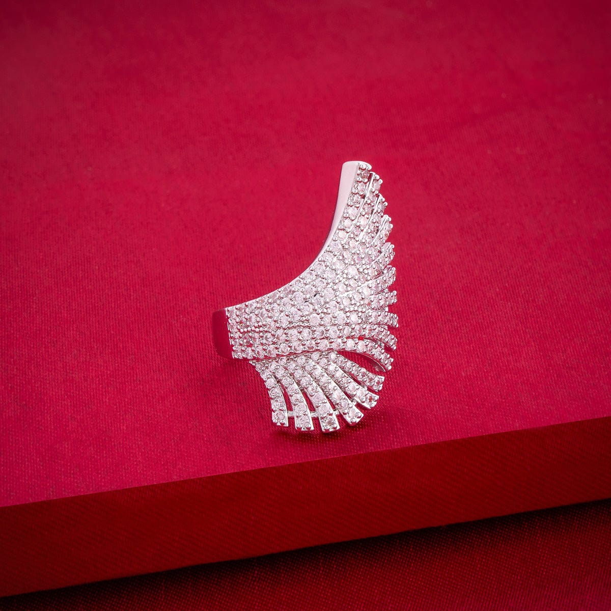 Zircon Finger Ring Zircon Finger Ring 190037